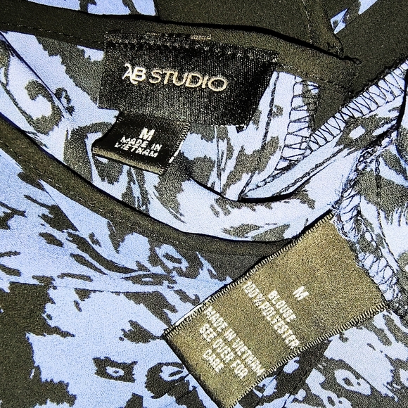 AB STUDIO | โจ๐ Lavender & Black Long Sleeve Blouse | EUC โจ size M - Picture 9 of 10